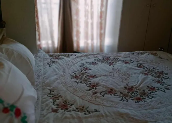 ανθούλα τεράστιο ρετιρέ 3 κρεβατοκάμαρες περιοχή αγίου κωνσταντίνου Apartman