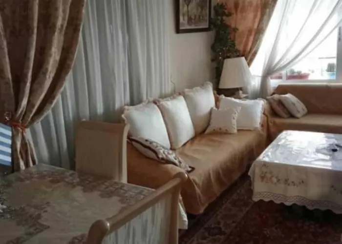 ανθούλα τεράστιο ρετιρέ 3 κρεβατοκάμαρες περιοχή αγίου κωνσταντίνου * Vólosz