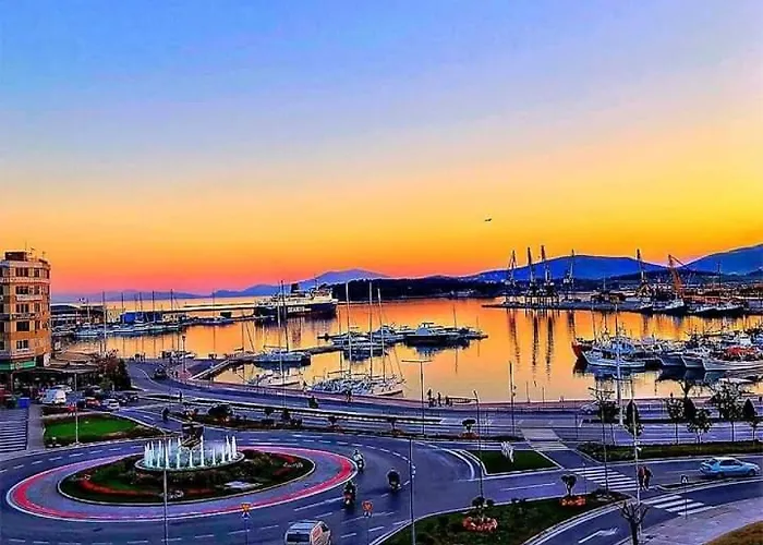 ανθούλα τεράστιο ρετιρέ 3 κρεβατοκάμαρες περιοχή αγίου κωνσταντίνου *